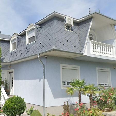 Sarga-Kek Haz Apartment Vonyarcvashegy Ngoại thất bức ảnh