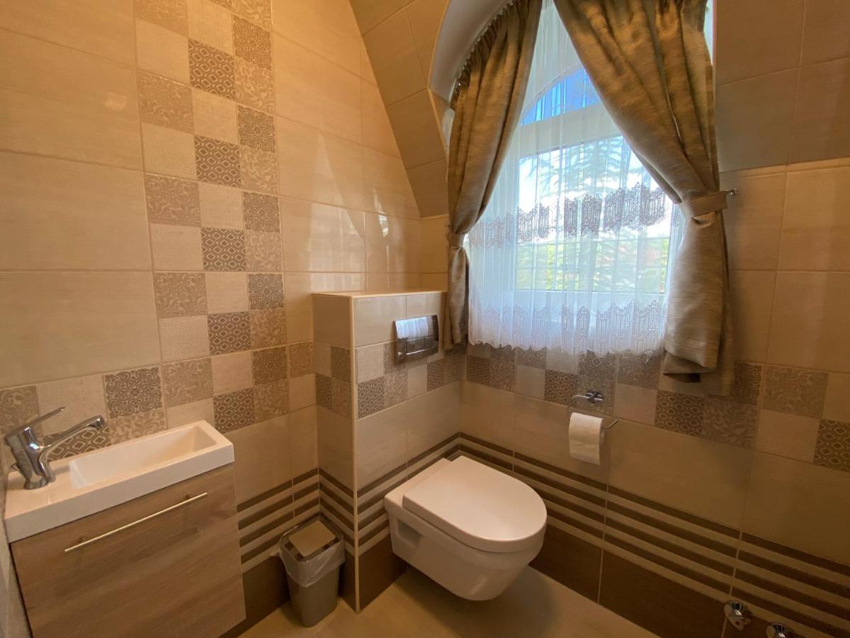 Sarga-Kek Haz Apartment Vonyarcvashegy Ngoại thất bức ảnh